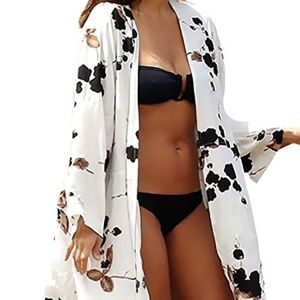 Sierry Beach Kimono